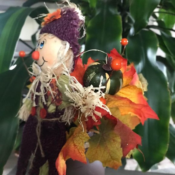 New 13" Handmade Fall Scarecrow Arrangement (Version 3) - Picture 3 of 6